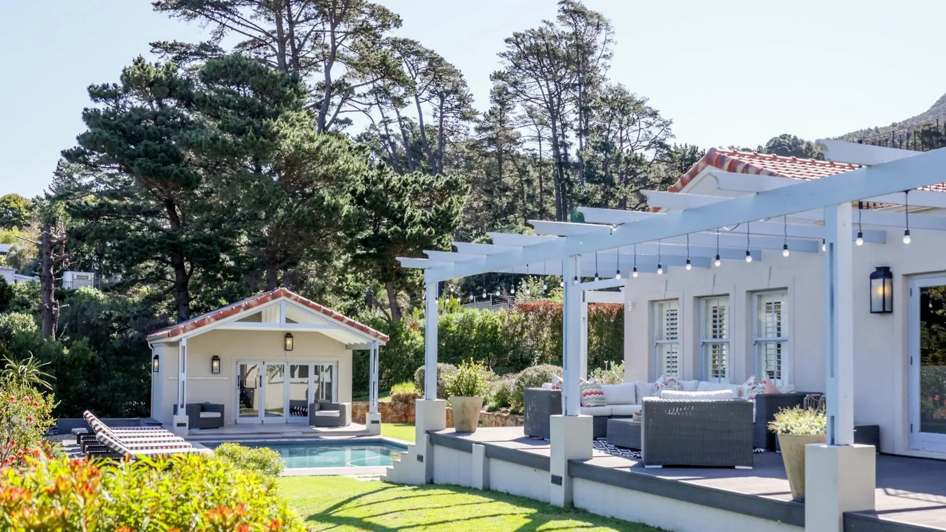 Luxe Family Home With Solar Power In Secure Hout Bay Estate ケープタウン 0*,